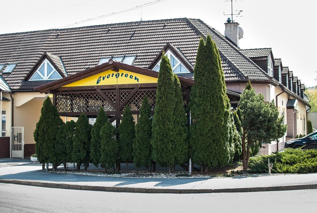 Penzión Evergreen Trenčín Exterior foto